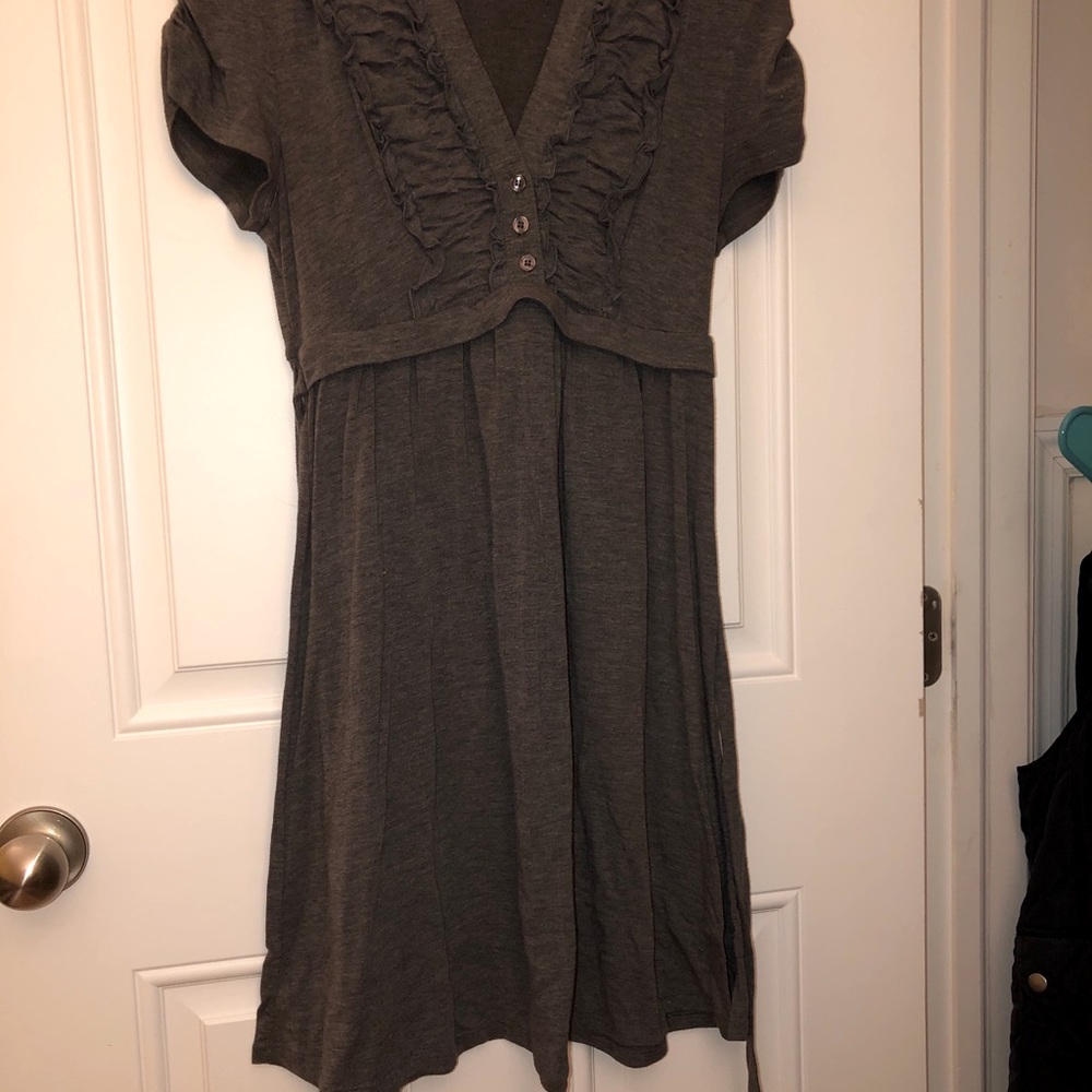 Dark grey short sleeve dress